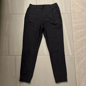 Cuts Joggers Brand New